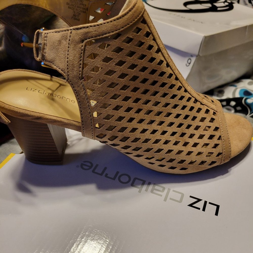 Tan heels